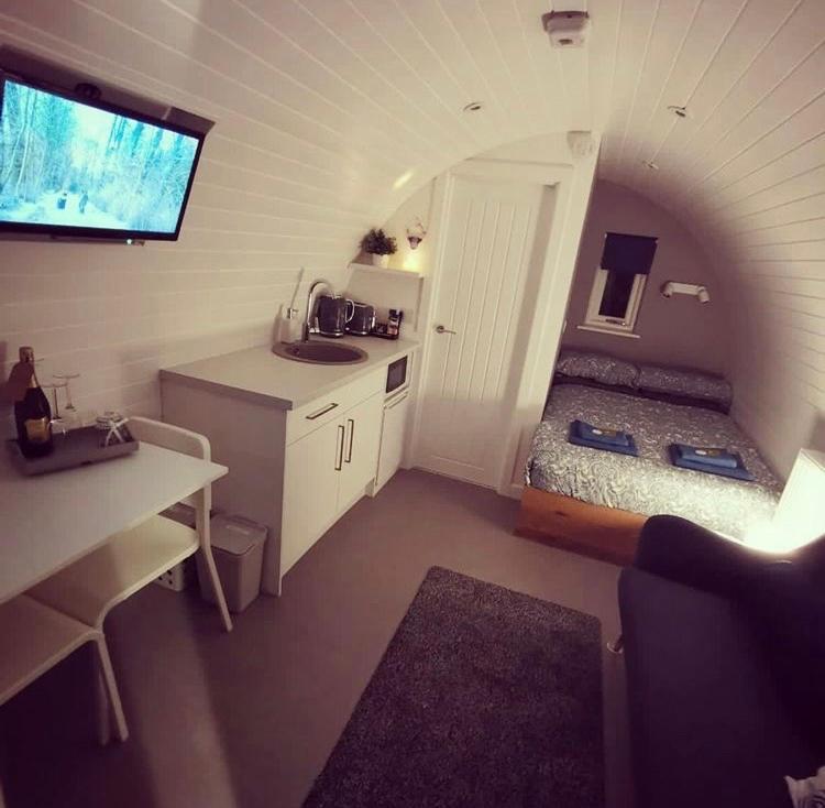 포트오거스타 Loch Ness Pods 아파트 외부 사진